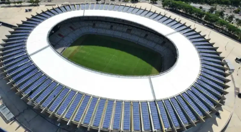 A Maratona Solar: Como Eventos Esportivos de Futebol Estão Adotando a Energia Limpa